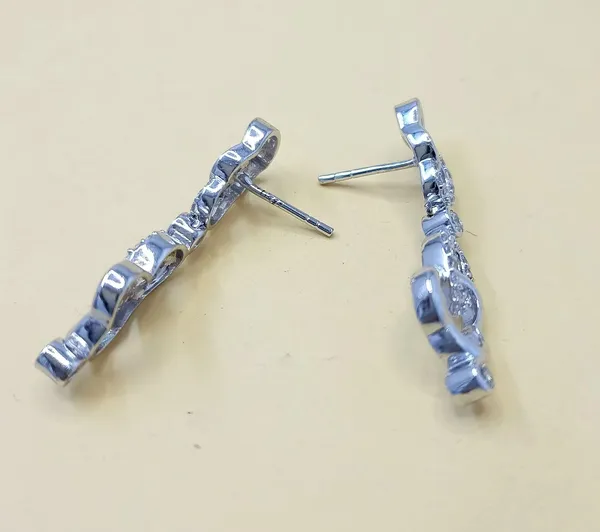 EAR_RINGS_>_EAR_RINGS