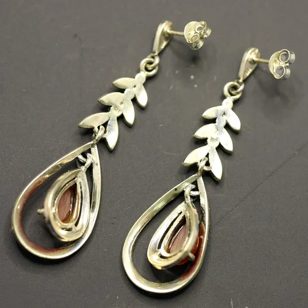EAR_RINGS_>_EAR_RINGS