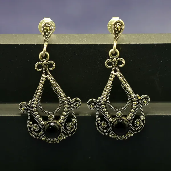 EAR_RINGS_>_EAR_RINGS