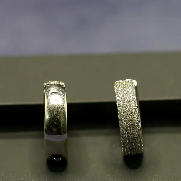 EAR_RINGS_>_EAR_RINGS