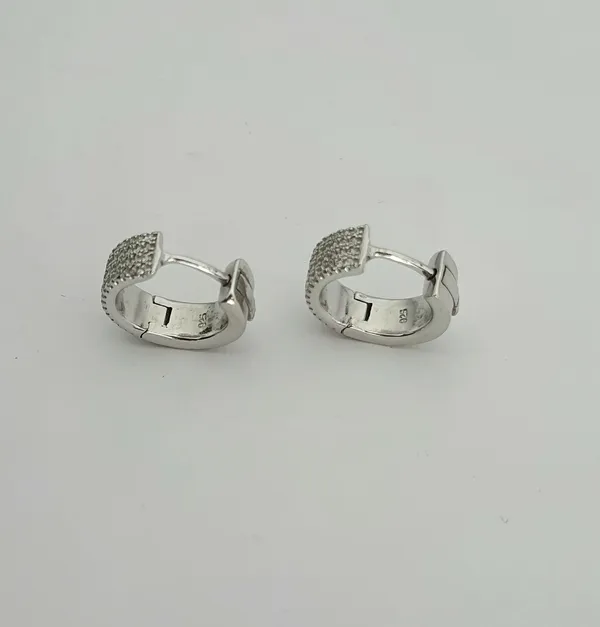 EAR_RINGS_>_EAR_RINGS
