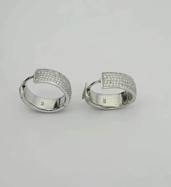 EAR_RINGS_>_EAR_RINGS