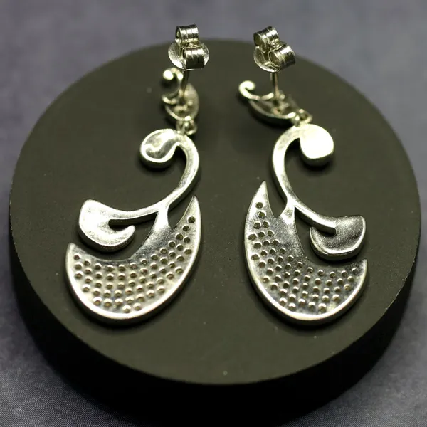 EAR_RINGS_>_EAR_RINGS