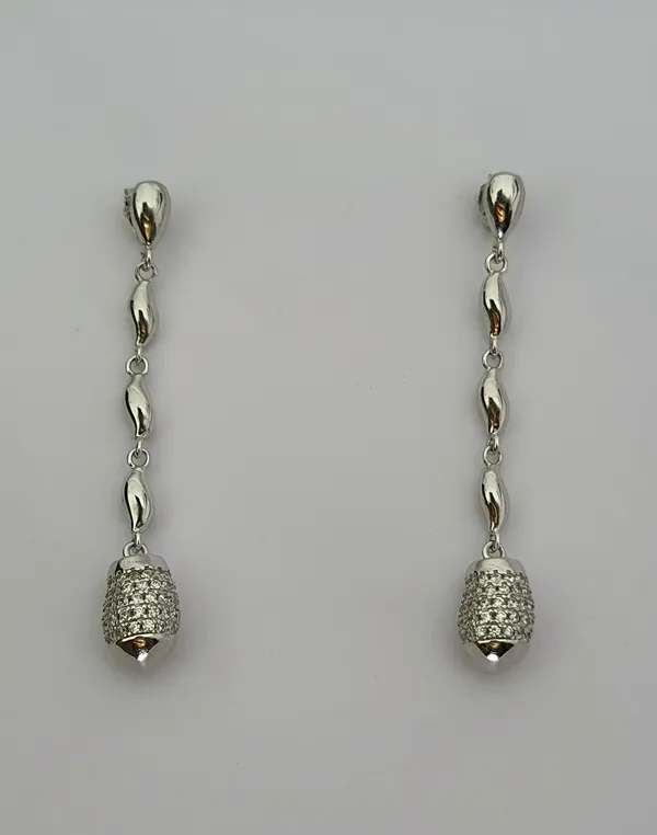 EAR_RINGS_>_EAR_RINGS