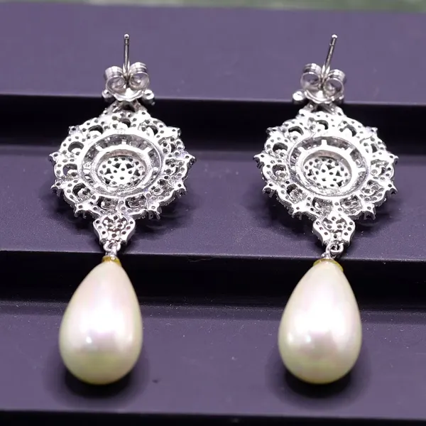 EAR_RINGS_>_EAR_RINGS