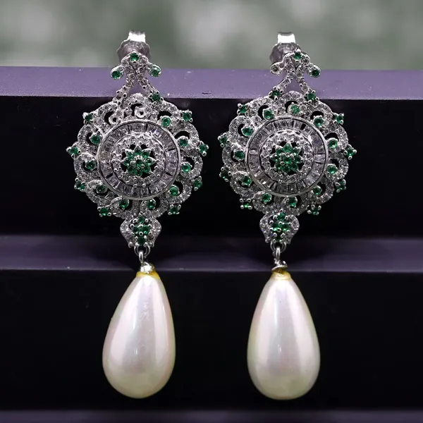 EAR_RINGS_>_EAR_RINGS