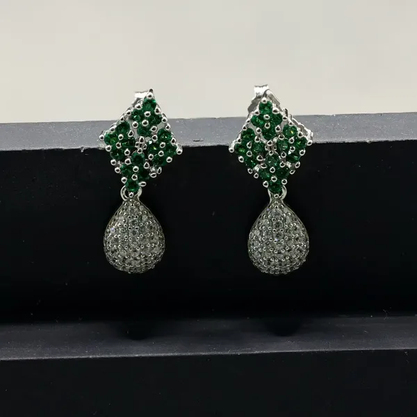 EAR_RINGS_>_EAR_RINGS
