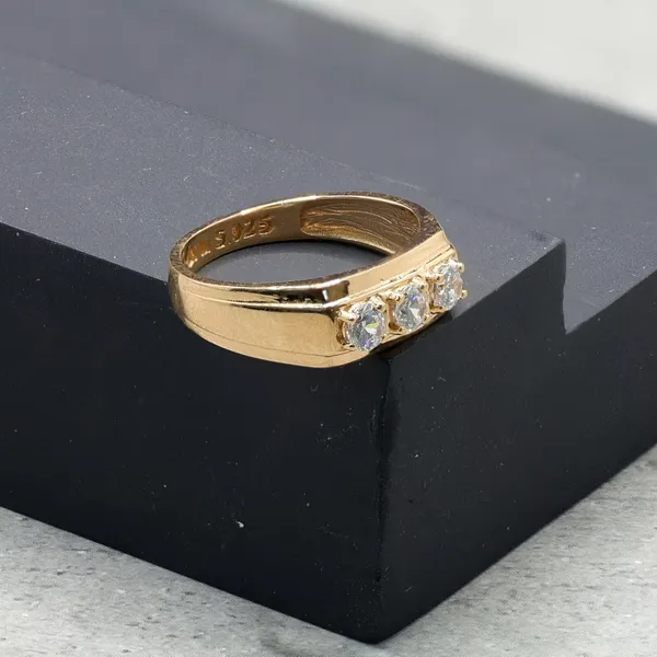 RINGS_>_GENTS_RINGS
