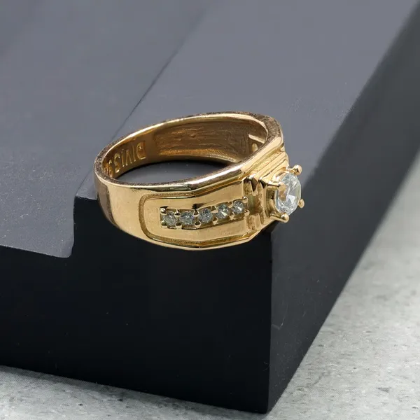 RINGS_>_GENTS_RINGS