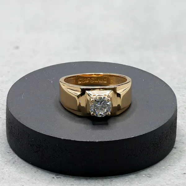 RINGS_>_GENTS_RINGS