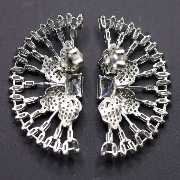 EAR_RINGS_>_EAR_RINGS_TOPS
