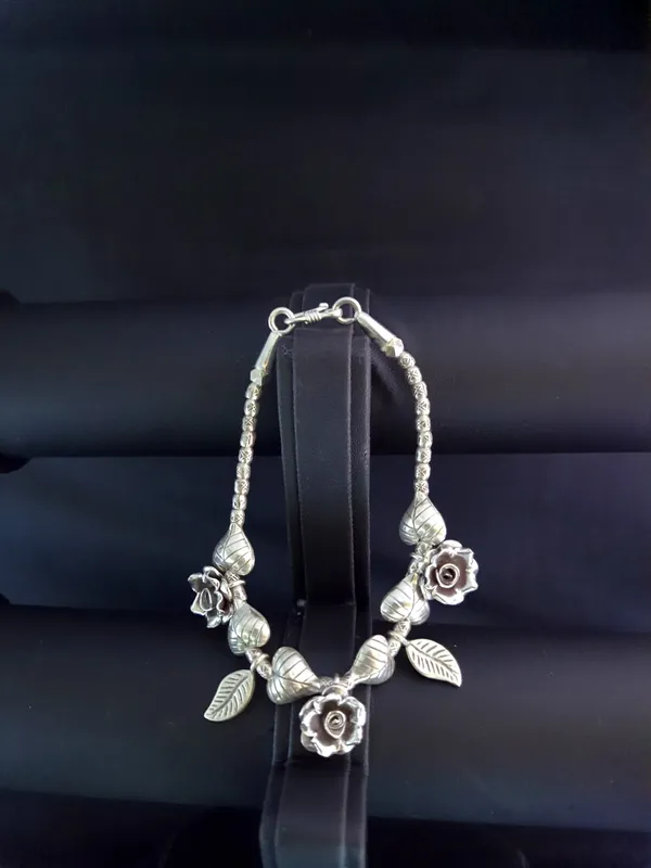 BRACELETS_&_KADAS_>_LADIES_BRACELETS