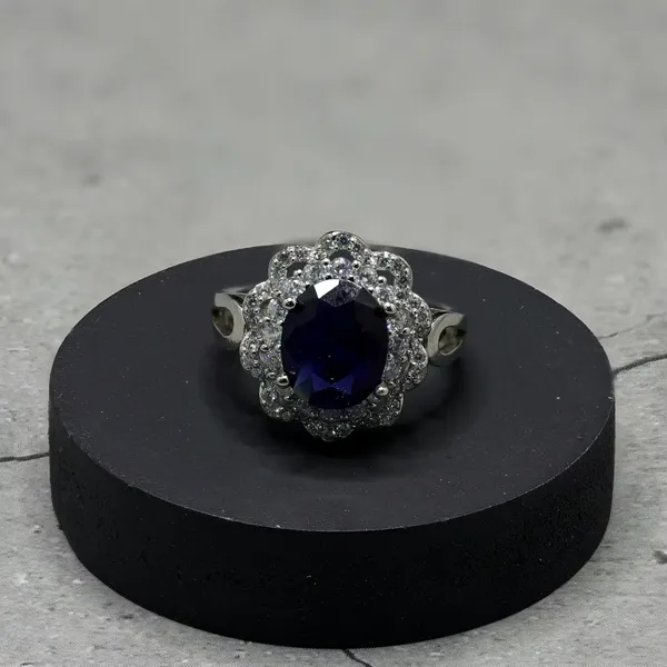 RINGS_>_LADIES_RINGS