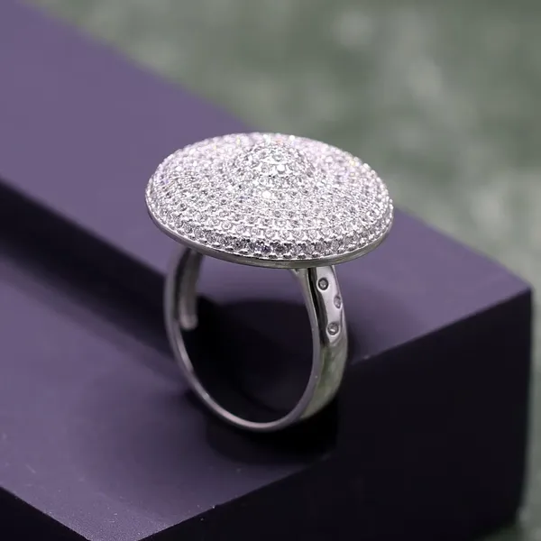 RINGS_>_LADIES_RINGS
