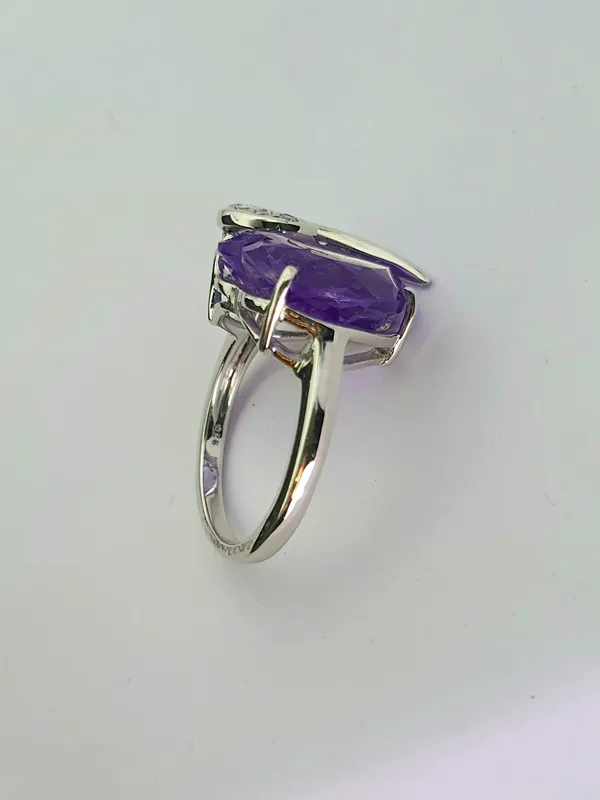RINGS_>_LADIES_RINGS