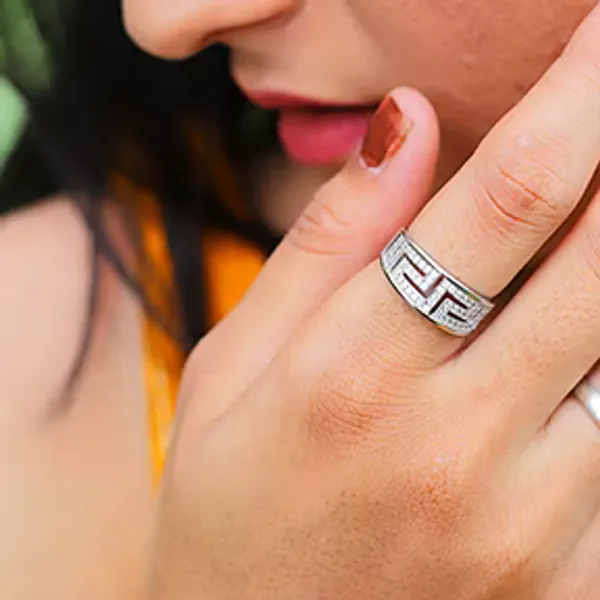 RINGS_>_LADIES_RINGS