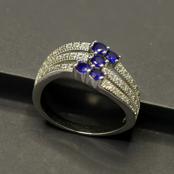 RINGS_>_LADIES_RINGS