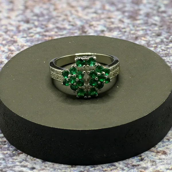 RINGS_>_LADIES_RINGS