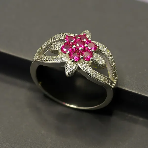 RINGS_>_LADIES_RINGS