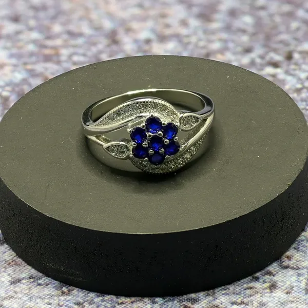 RINGS_>_LADIES_RINGS