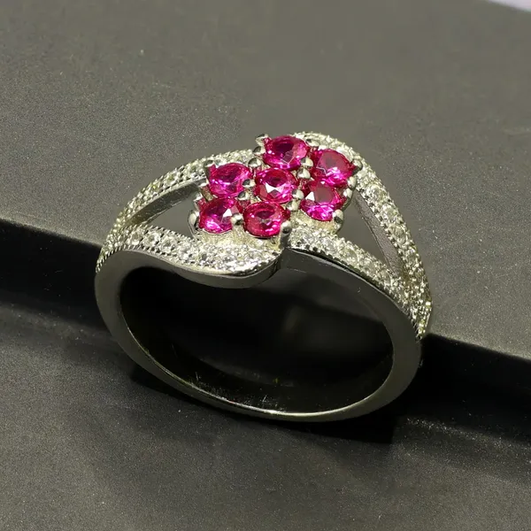 RINGS_>_LADIES_RINGS