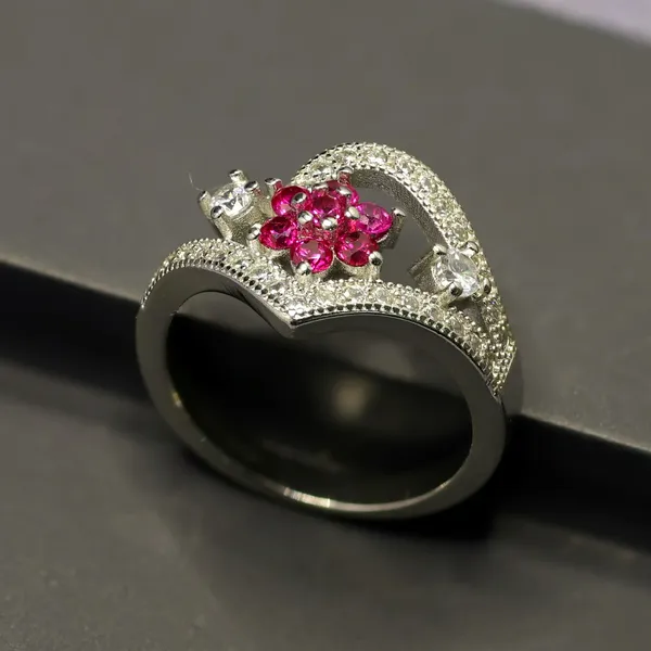 RINGS_>_LADIES_RINGS