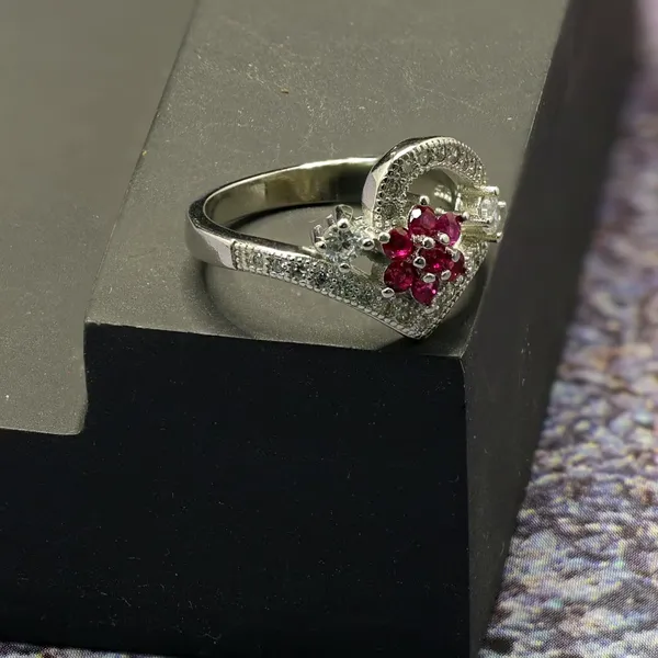 RINGS_>_LADIES_RINGS