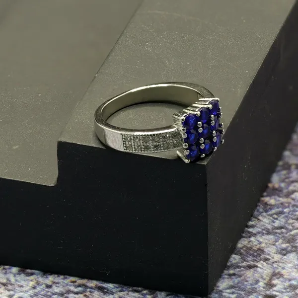 RINGS_>_LADIES_RINGS
