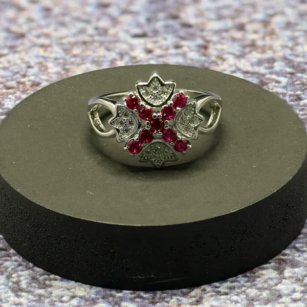 RINGS_>_LADIES_RINGS