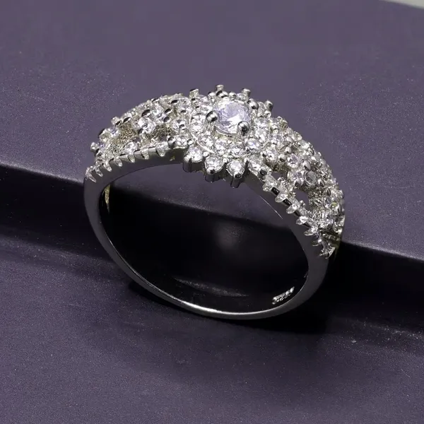 RINGS_>_LADIES_RINGS