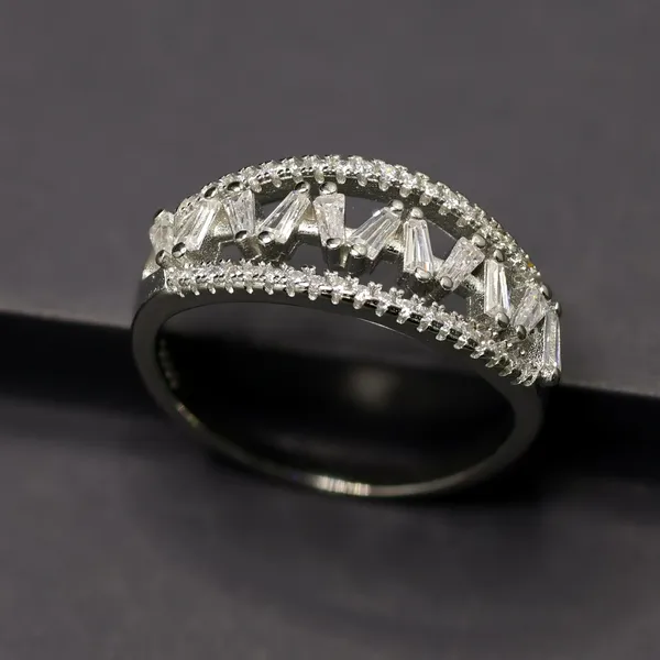 RINGS_>_LADIES_RINGS