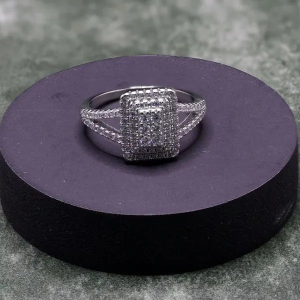 RINGS_>_LADIES_RINGS
