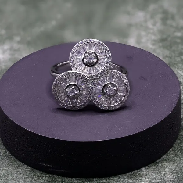 RINGS_>_LADIES_RINGS