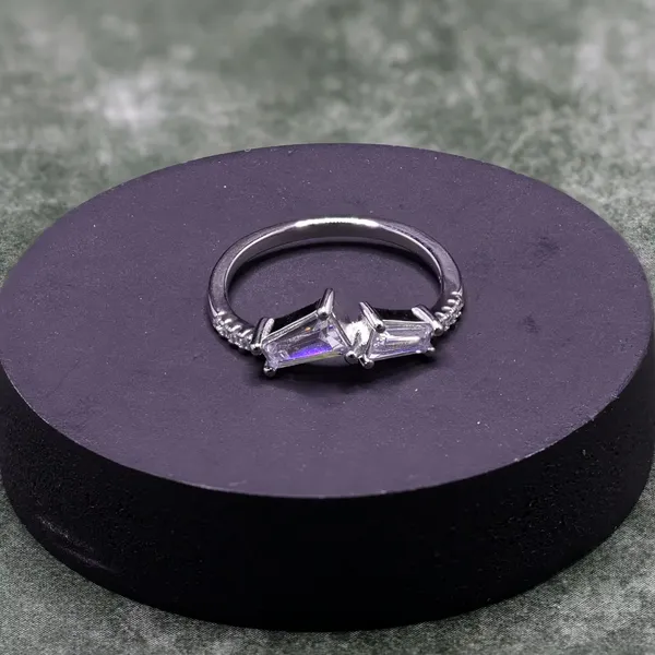 RINGS_>_LADIES_RINGS