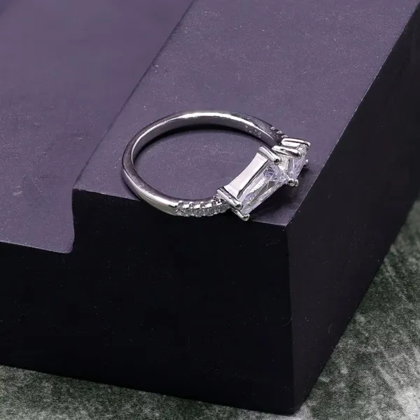 RINGS_>_LADIES_RINGS