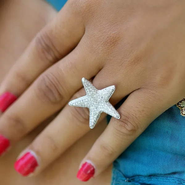 RINGS_>_LADIES_RINGS