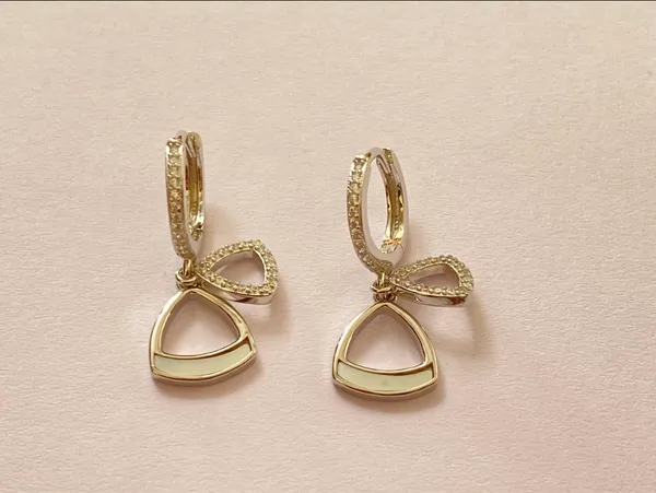 Trinity_Gleam_silver_Earrings_For_Women