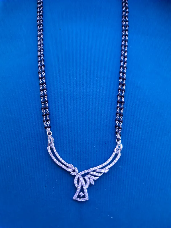 MANGALSUTRA_>_MANGALSUTRA_PENDENT