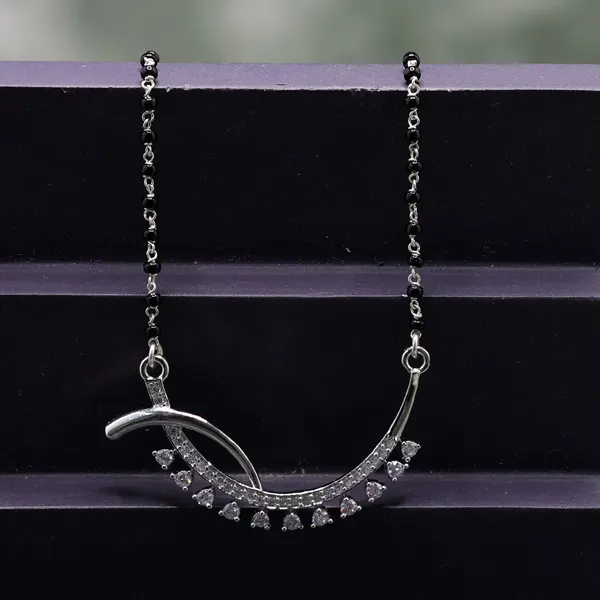 MANGALSUTRA_>_MANGALSUTRA_PENDENT