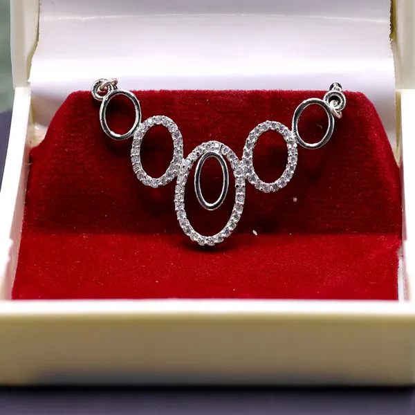 MANGALSUTRA_>_MANGALSUTRA_PENDENT