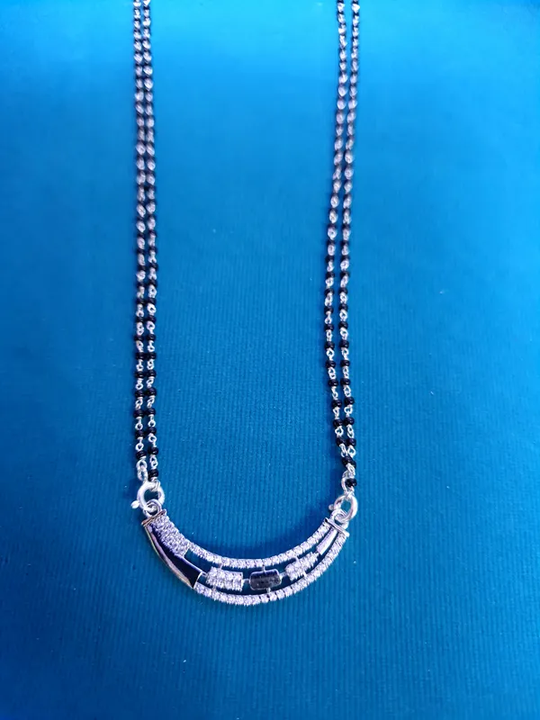 MANGALSUTRA_>_MANGALSUTRA_PENDENT