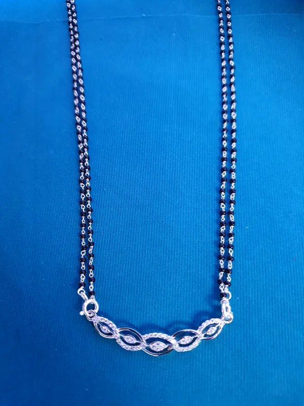 MANGALSUTRA_>_MANGALSUTRA_PENDENT