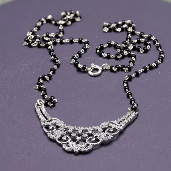 MANGALSUTRA_>_MANGALSUTRA_PENDENT