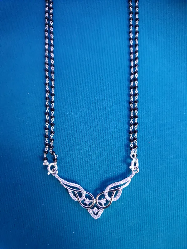 MANGALSUTRA_>_MANGALSUTRA_PENDENT