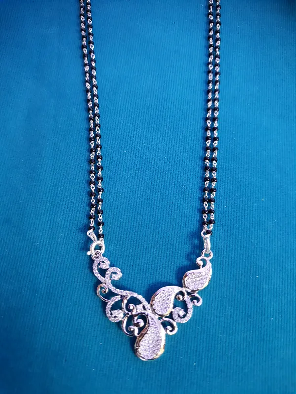 MANGALSUTRA_>_MANGALSUTRA_PENDENT