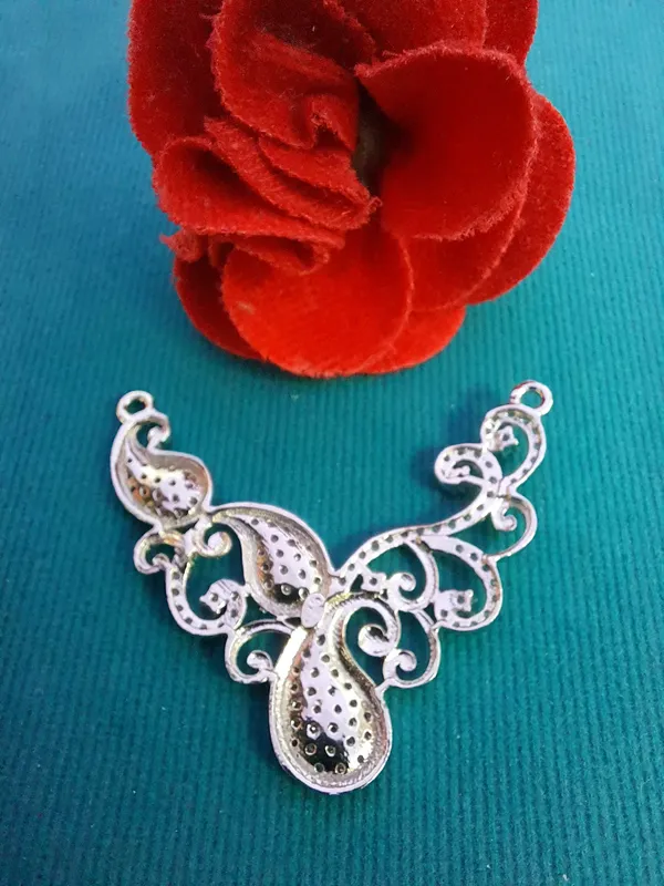MANGALSUTRA_>_MANGALSUTRA_PENDENT
