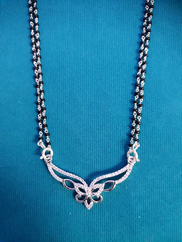 MANGALSUTRA_>_MANGALSUTRA_PENDENT