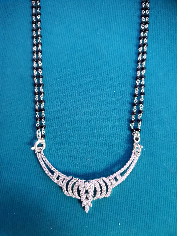 MANGALSUTRA_>_MANGALSUTRA_PENDENT
