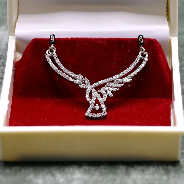 MANGALSUTRA_>_MANGALSUTRA_PENDENT