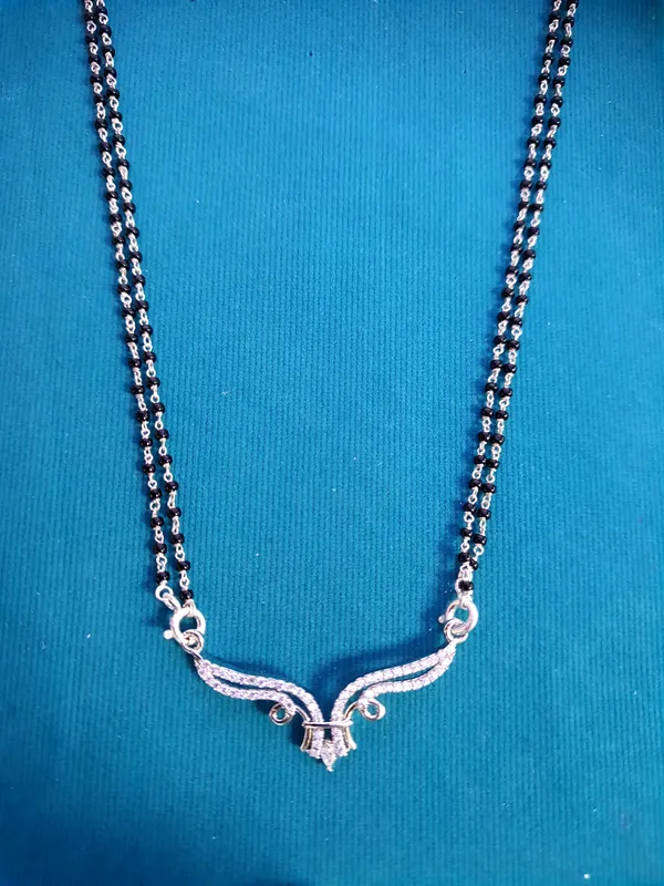 MANGALSUTRA_>_MANGALSUTRA_PENDENT